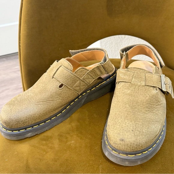 Dr. Martens Jorge Mules - Picture 1 of 2